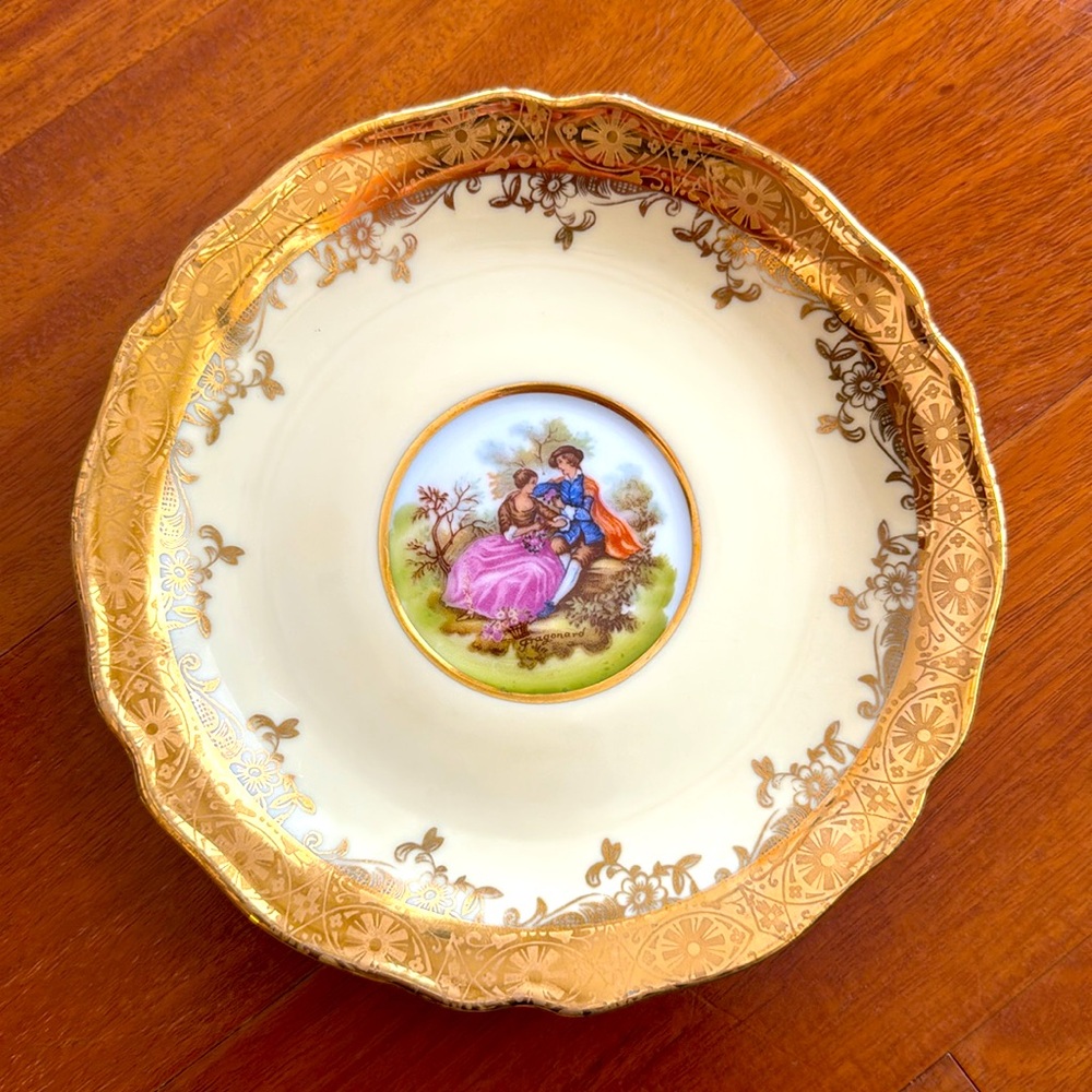 JKW Josef Kuba Courting Couple Etched Gold Porcelain Plate (Adler) 6” Vintage